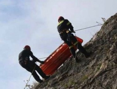 Σφακιά: Επιχείρηση διάσωσης μιας κοπέλας από γκρεμό 300 μέτρων